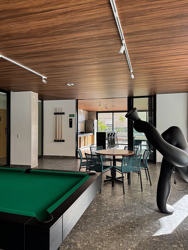 #3001# Studio Ultra Equipado -Gyro Vaca Brava