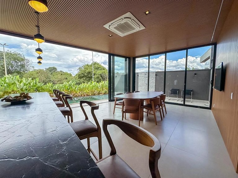 Casa com Piscina Privativa em Condomínio de Luxo