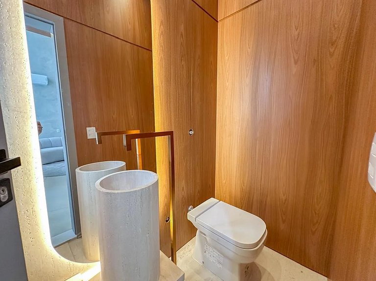 Casa com Piscina Privativa em Condomínio de Luxo